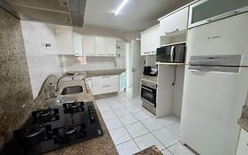 Apartamento Frente Mar Meia Praia